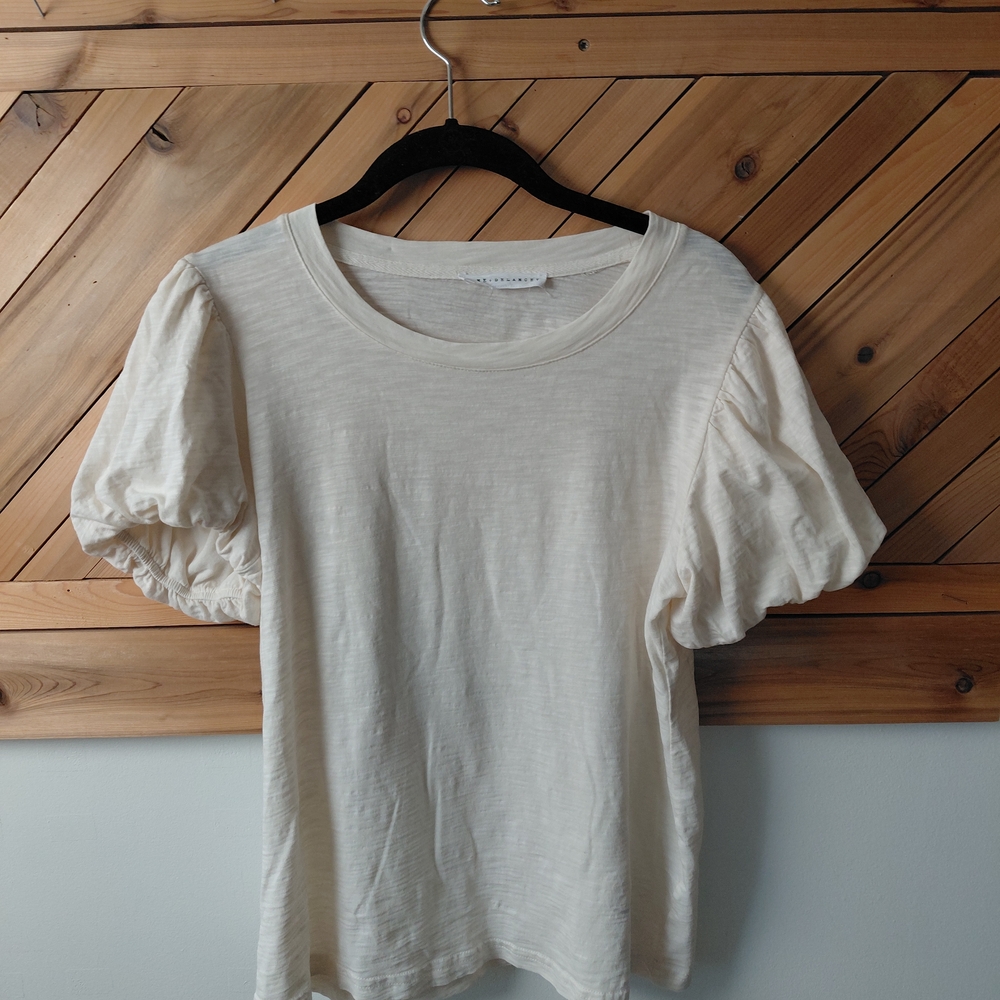 Jane and Delancey Cream Short Sleeve Top
